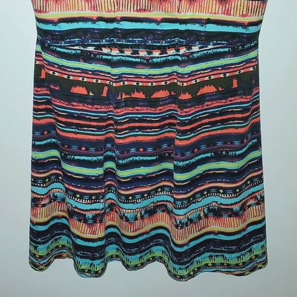 Title Nine Multicolor Stripe Hillary Sassy Back Dress Size Medium - Picture 10 of 12